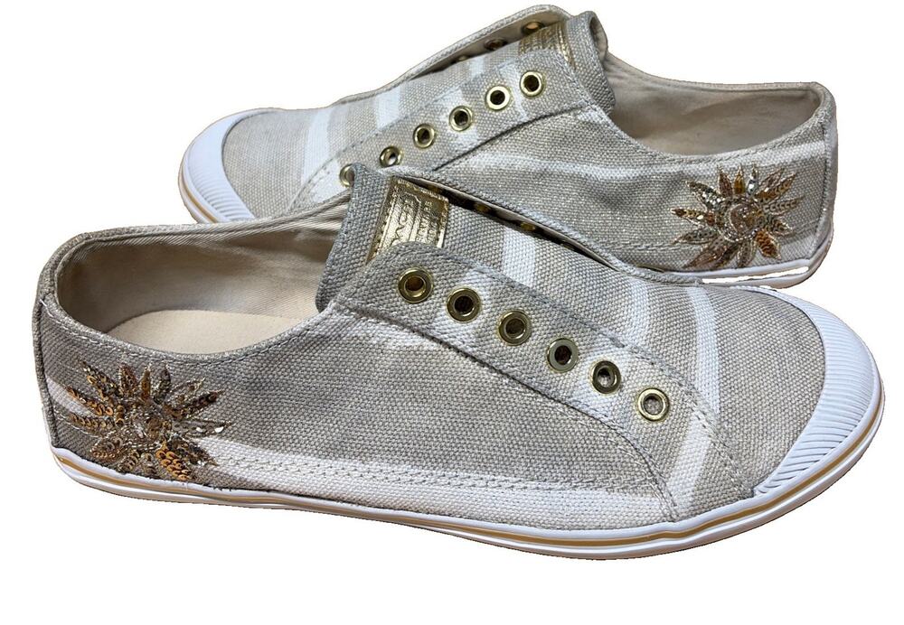 Coach Kennedi Lurex Gold Canvas Beaded Sun Shoes - Women's Size 9B